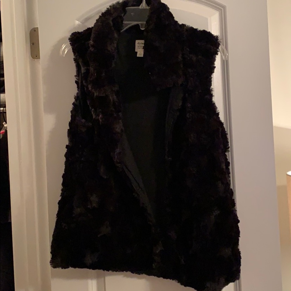 Women’s fuzzy vest